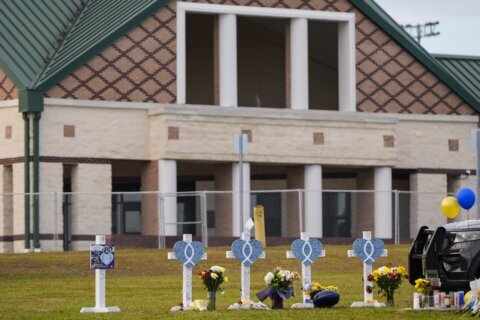 Mother's warning to Georgia school raises questions about moments before shooting