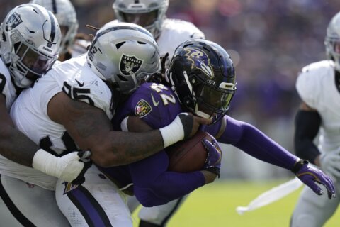 Gardner Minshew rallies Raiders past Ravens 26-23 with 3 fourth-quarter scoring drives