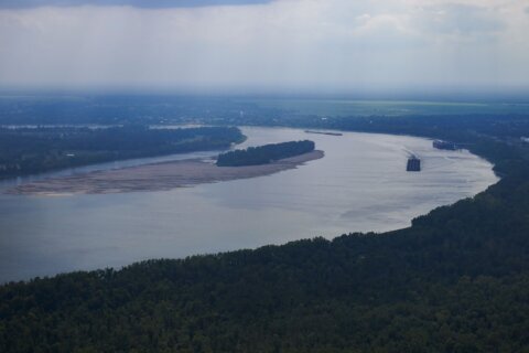 Brackish water creeping up the Mississippi River may threaten Louisiana's drinking supply