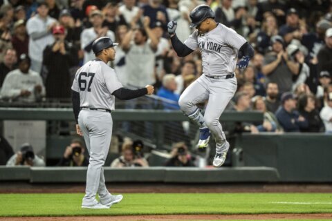 Juan Soto hits 40th homer, Aaron Judge drives in 4 runs as Yankees thump Mariners 11-2