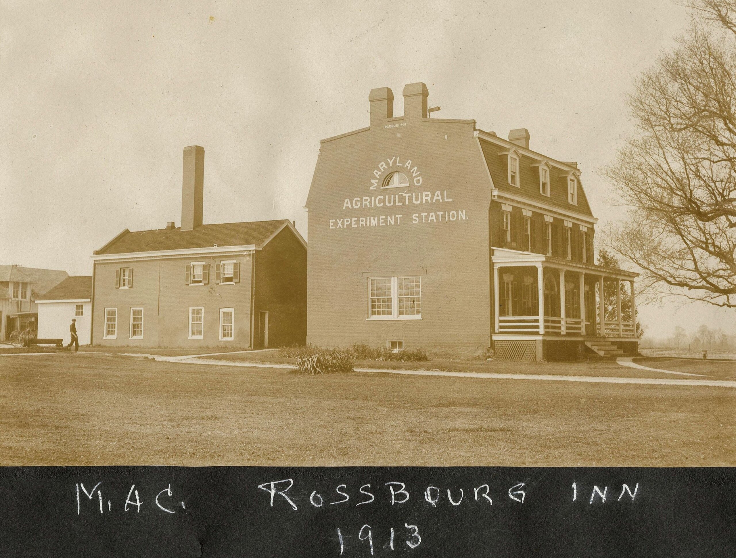 1913 image of Rossborough Inn