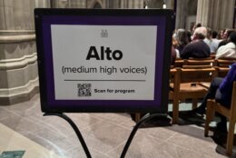 a sign to designate which singers should sit in this section, Alto