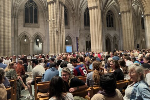 Community sing fills Washington National Cathedral