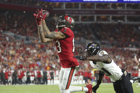 Buccaneers lose top receivers Evans and Godwin to injury in double-digit loss to Ravens