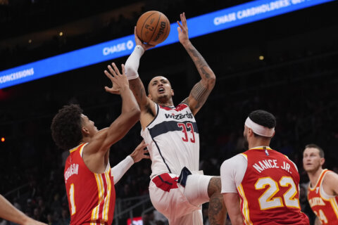 Kuzma scores 25 as the Wizards pick up their first win with a 121-119 victory over Hawks