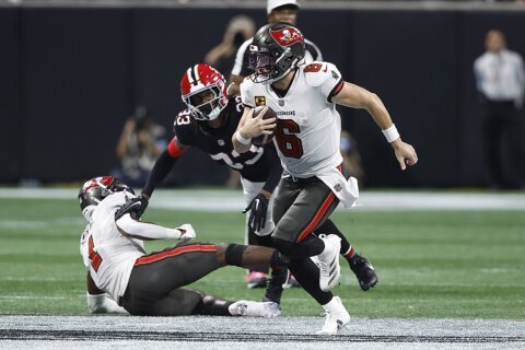 NFL’s Buccaneers relocating ahead of hurricane to practice for Sunday’s game at New Orleans