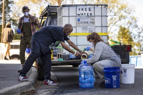 Boil water advisories can be confusing. Here are some safety tips from experts