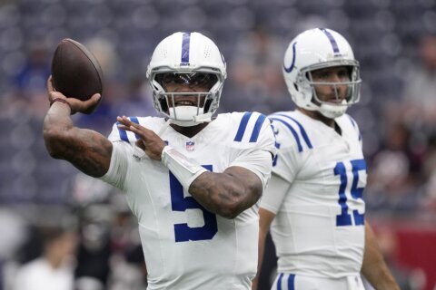 Colts benching Anthony Richardson to start Joe Flacco at quarterback vs. Vikings, AP sources say