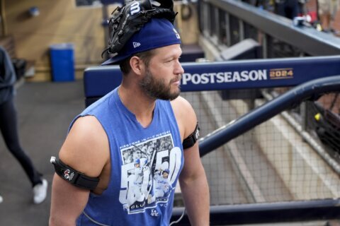 Kershaw says he plans to return to Dodgers for 18th season in 2025