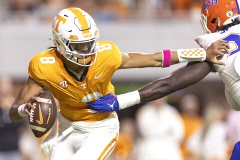 Dylan Sampson has 1-yard TD run in OT to lift No. 8 Tennessee past Florida, 23-17