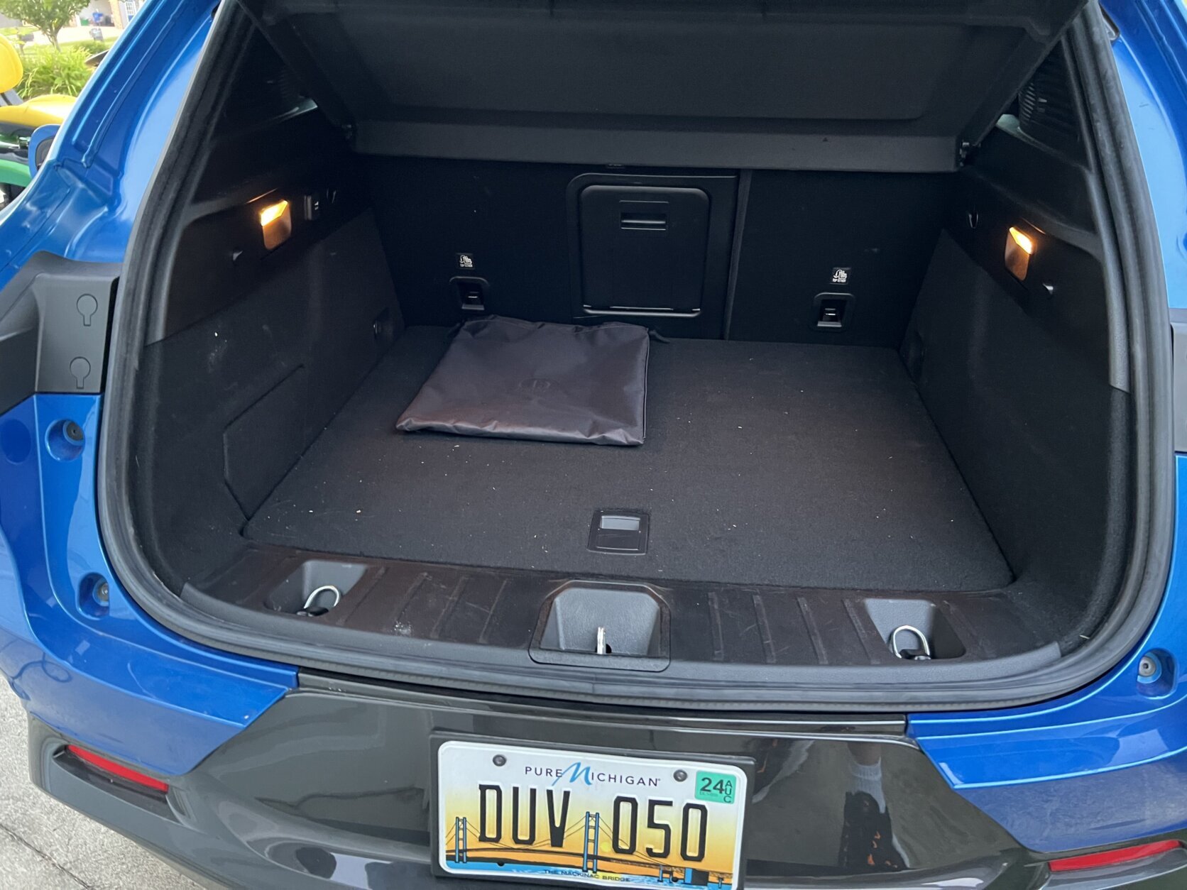 Interior of the Dodge Hornet R/T Plus