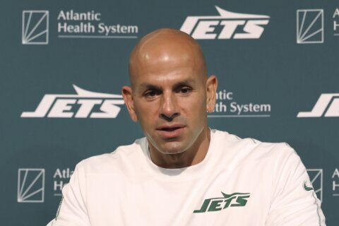 Jets stunningly fire coach Robert Saleh after a 2-3 start and tab Jeff Ulbrich as interim