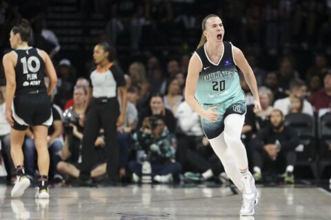 Ionescu scores 22 points to lead Liberty to 76-62 win over Aces and into WNBA Finals