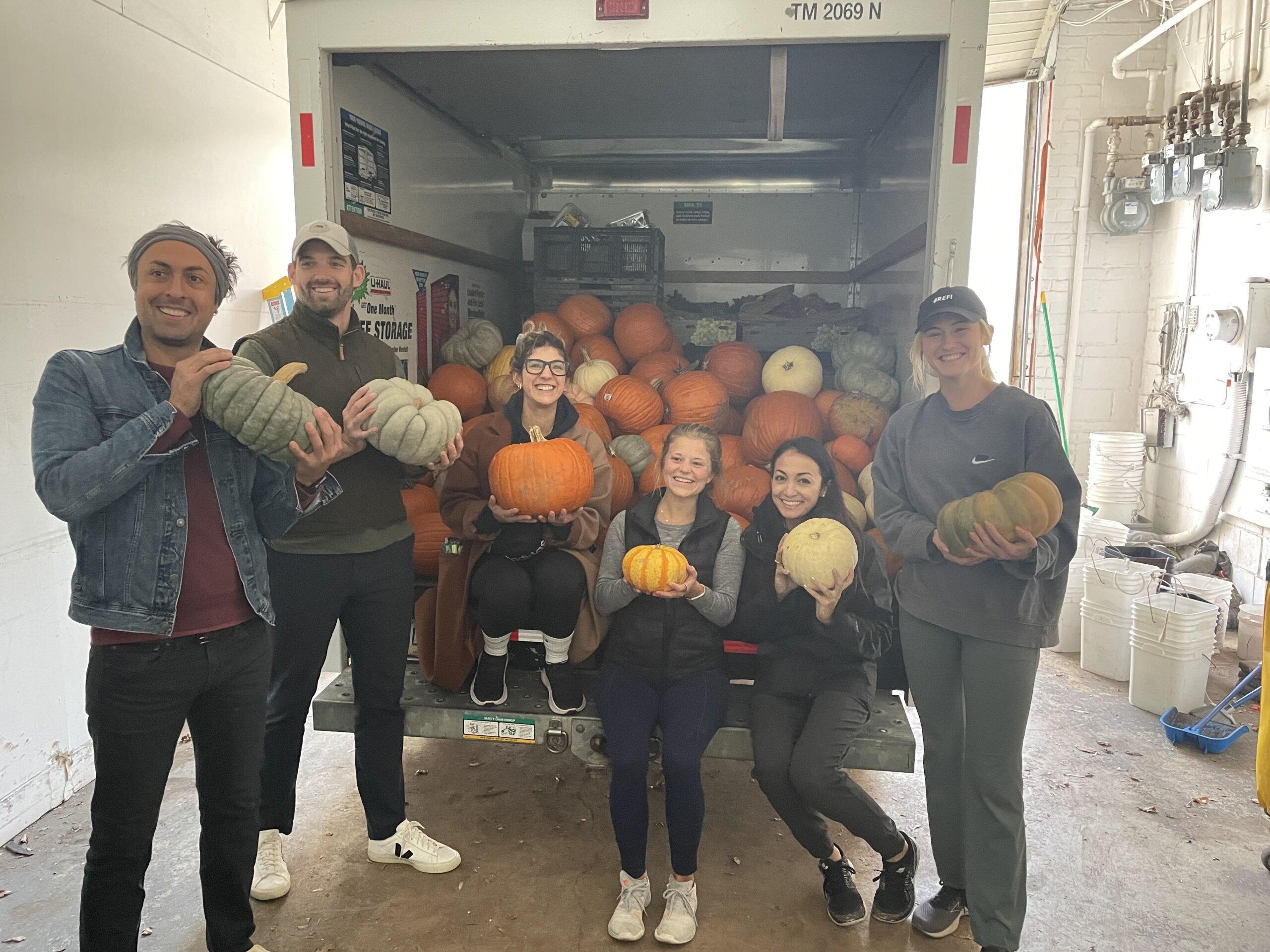 How to properly dispose of a pumpkin in DC area – WTOP News