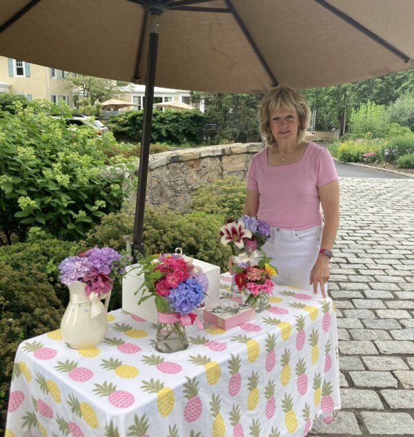 Leesburg Flower Lady Rachel Roberts