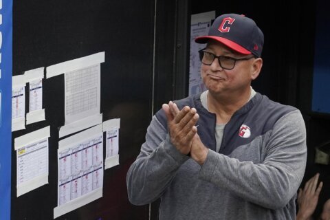 Cincinnati Reds hire Terry Francona as manager a year after he left Cleveland, AP source says