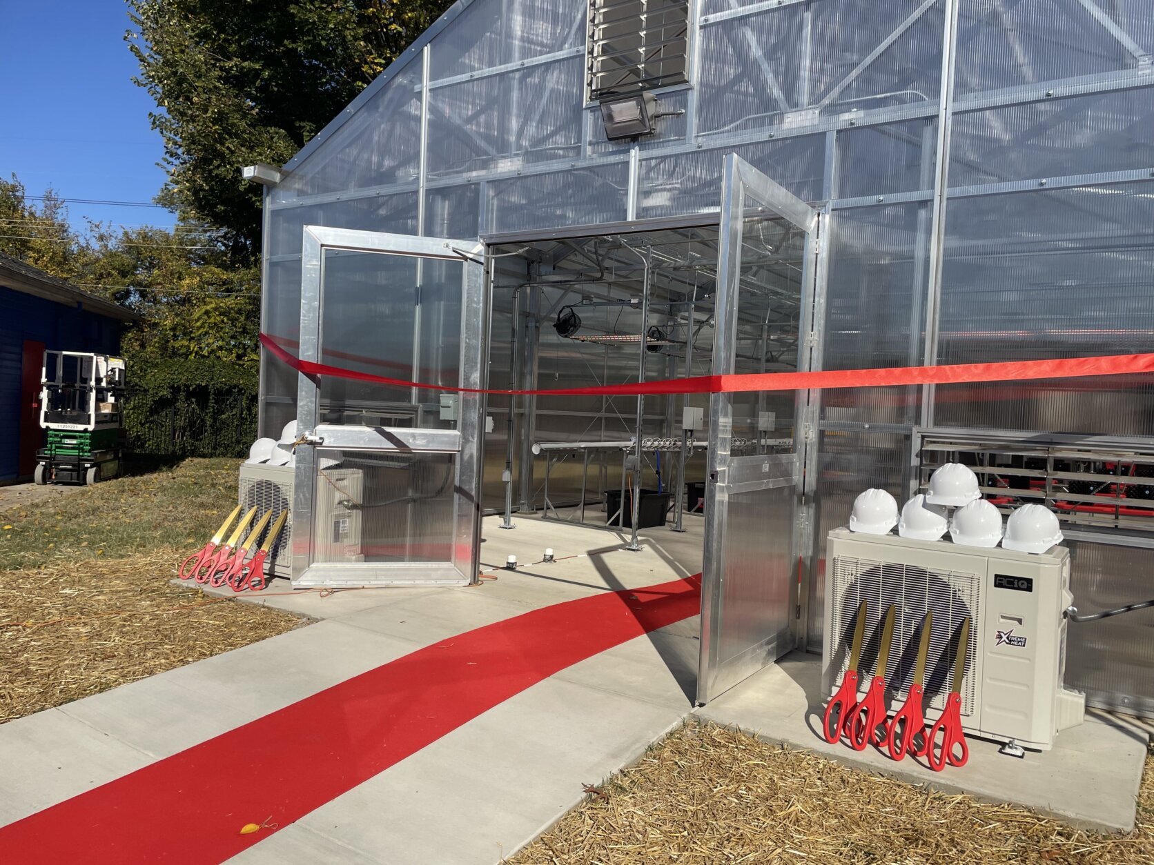 Hydroponic greenhouse at Anacostia High School