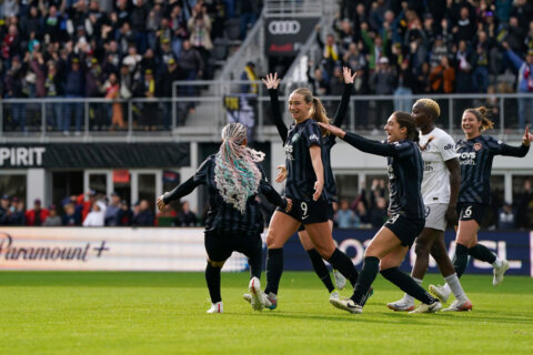 Washington Spirit carries momentum, sellout crowd to NWSL semifinals vs. Gotham