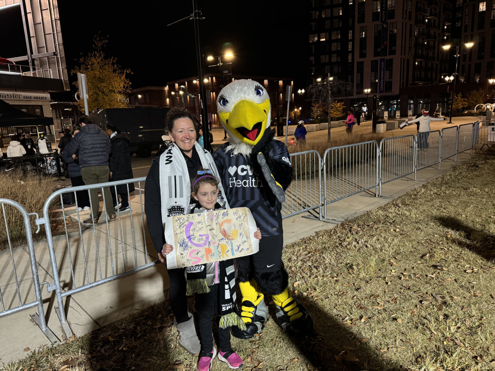 Washington Spirit fan mascot