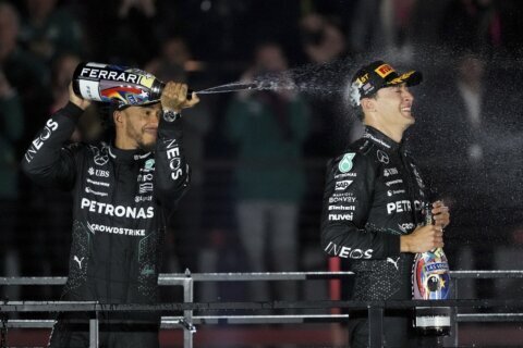 Russell and Hamilton give Mercedes a 1-2 finish in Las Vegas