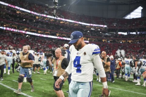 Dak Prescott is seeking another opinion before season-ending surgery on hamstring, AP source says