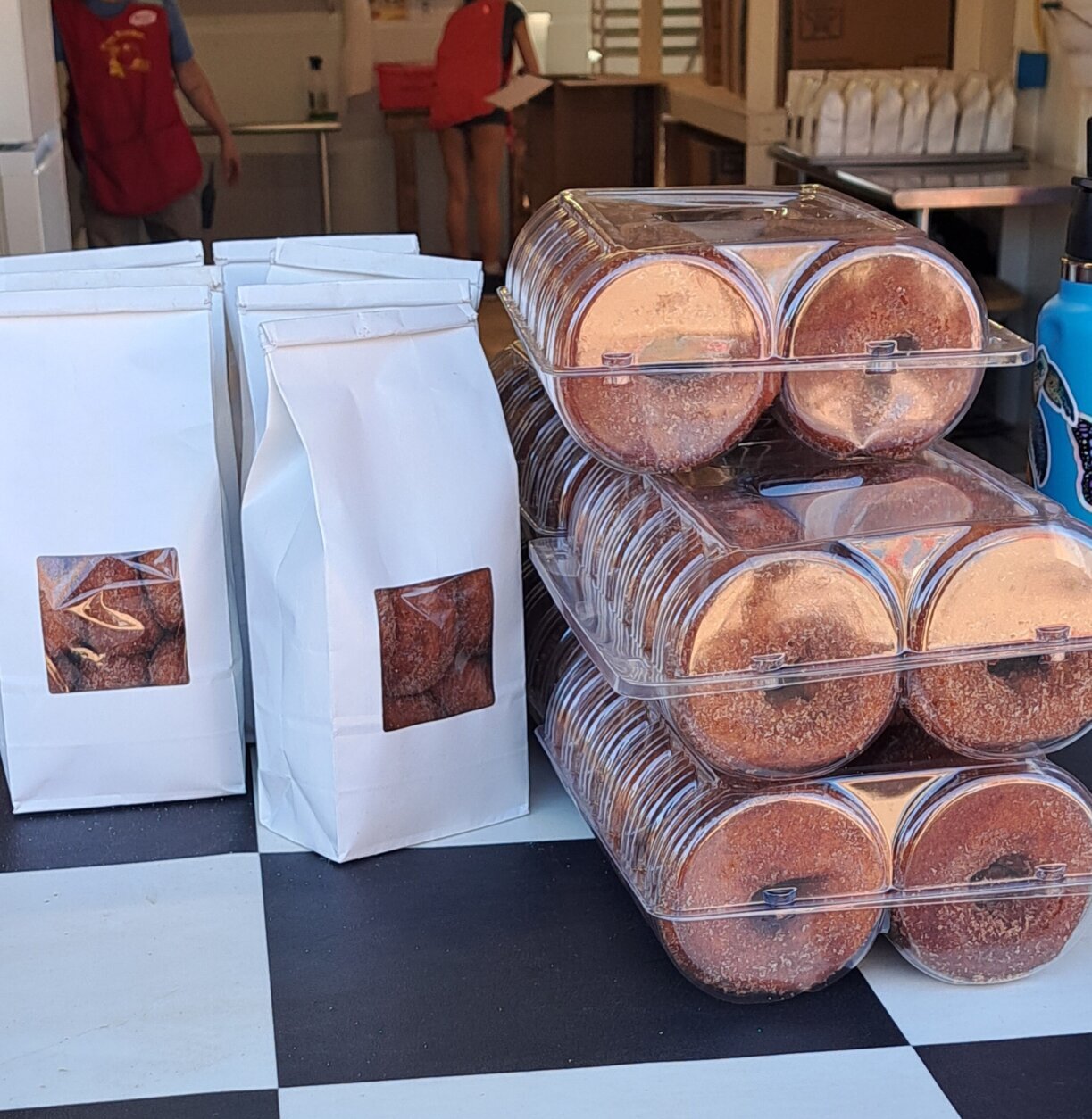 Apple cider donuts