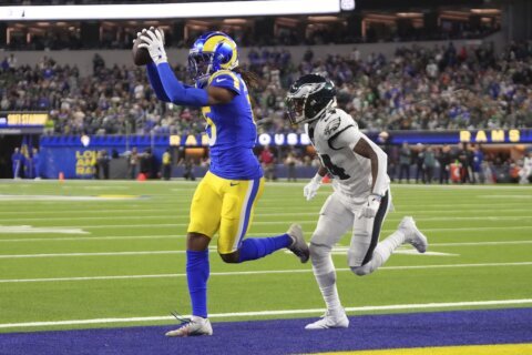 Rams WR Demarcus Robinson arrested on suspicion of DUI after loss to Eagles