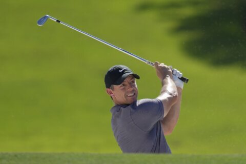 McIlroy one off the lead at World Tour Championship and in good shape to clinch Race to Dubai title