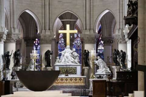 Notre Dame Cathedral unveils its new interior 5 years after devastating fire