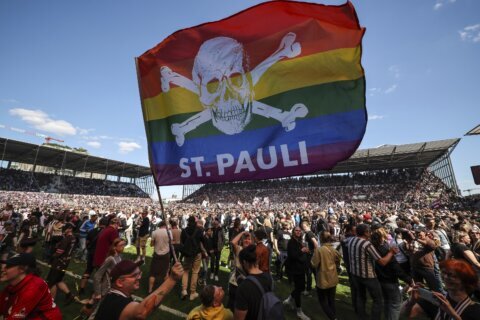 German soccer club St. Pauli is leaving X, saying it has become a ‘hate machine’ under Musk