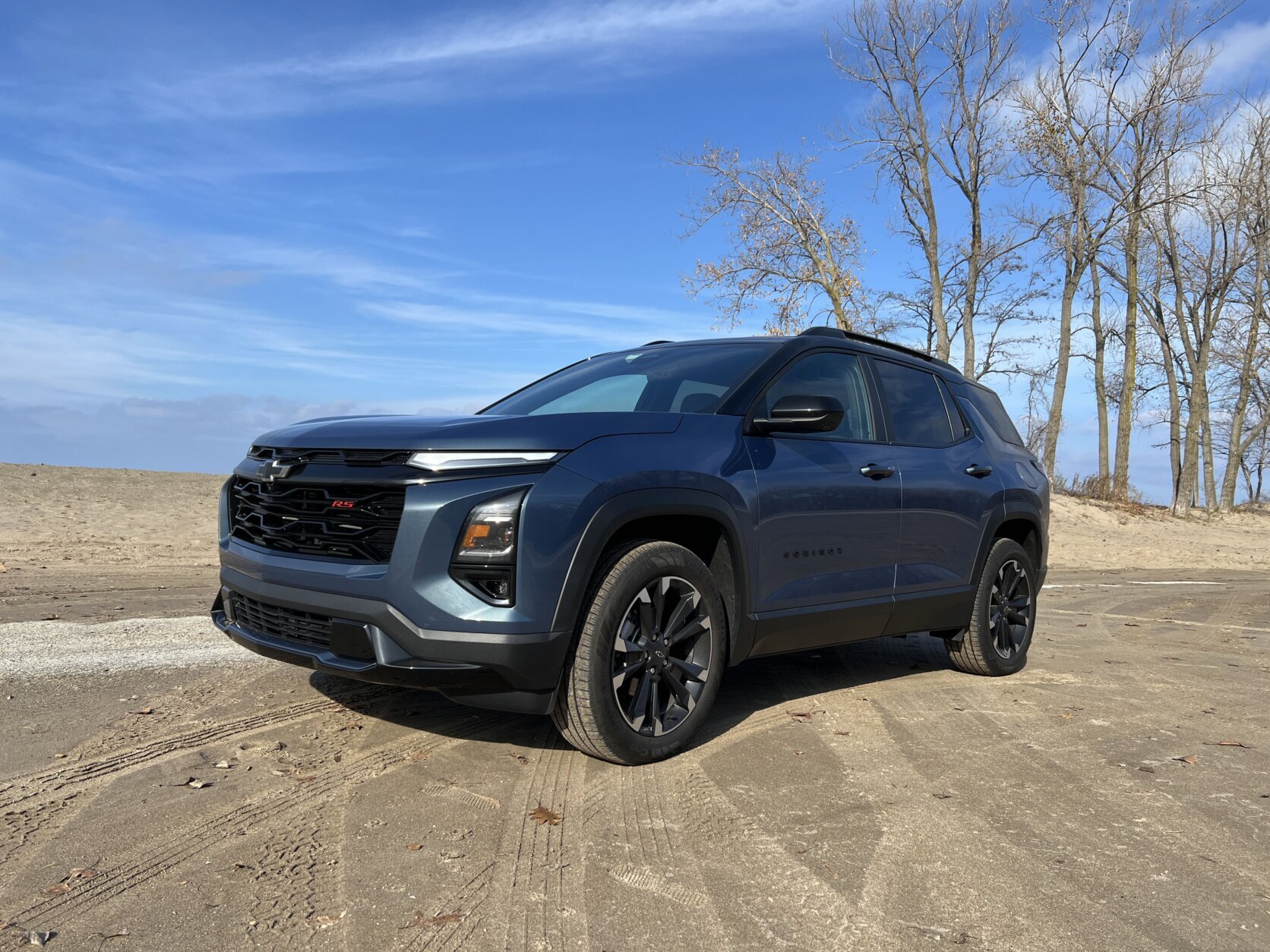 Exterior of the 2025 Chevrolet Equinox RS