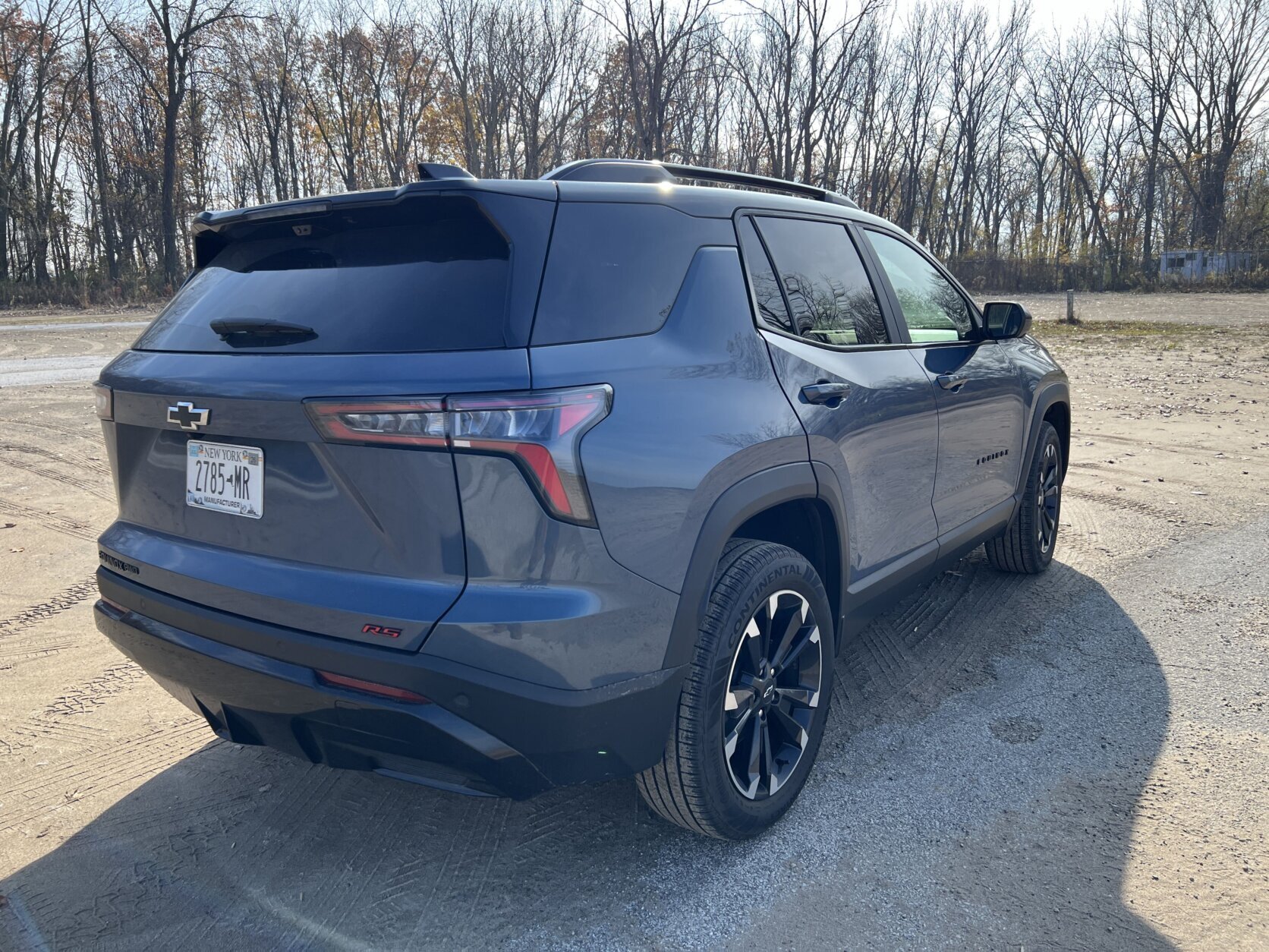 Exterior of the 2025 Chevrolet Equinox RS