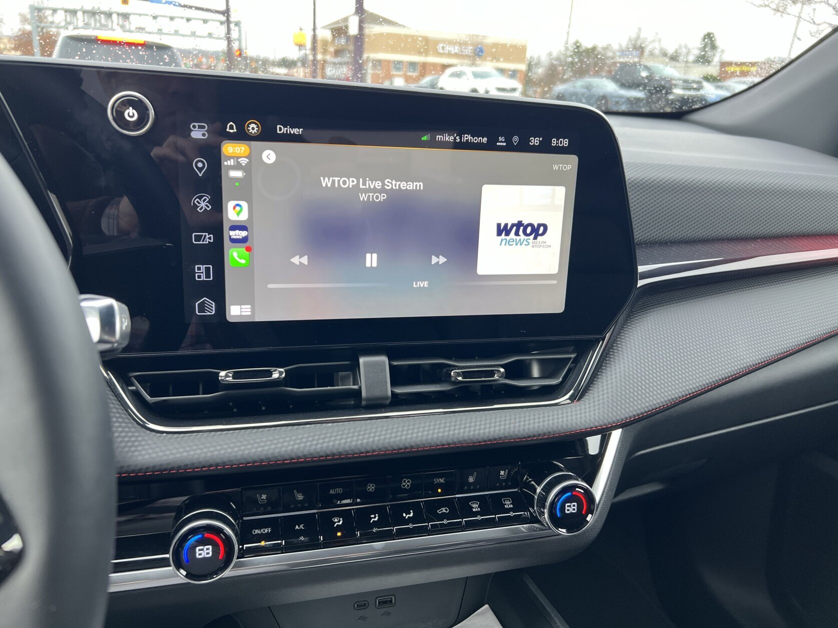 Interior of the 2025 Chevrolet Equinox RS