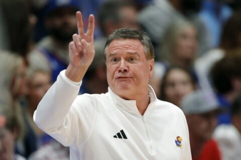 Kansas coach Bill Self reaches 800 wins. His big goal this season is a 3rd national title