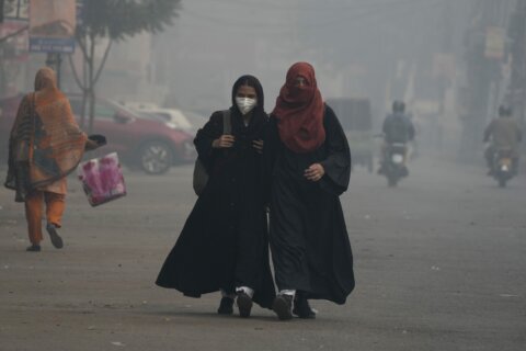 Record-high pollution sickens thousands in Pakistan’s cultural capital of Lahore