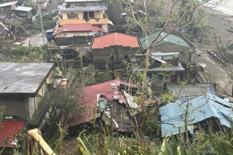 Typhoon Man-yi worsens crisis from back-to-back storms that devastated the northern Philippines