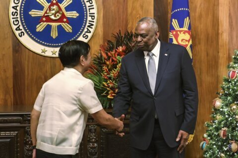 US and Philippines sign a pact to secure shared military intelligence and weapons technology