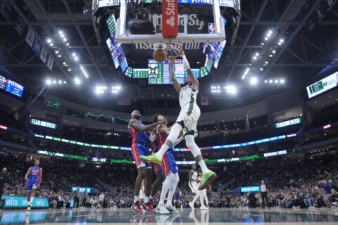 With key teammates out, Giannis Antetokounmpo steps up with 59 points to lead Bucks over Pistons