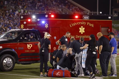 SMU cornerback taken off field in an ambulance, but returns to sideline before end of win over Pitt