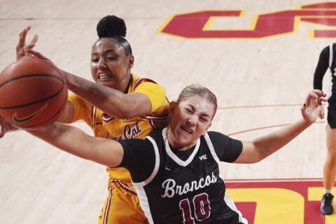 In a ‘Final Four-type weekend,’ two top-6 clashes put women’s college basketball focus on West Coast