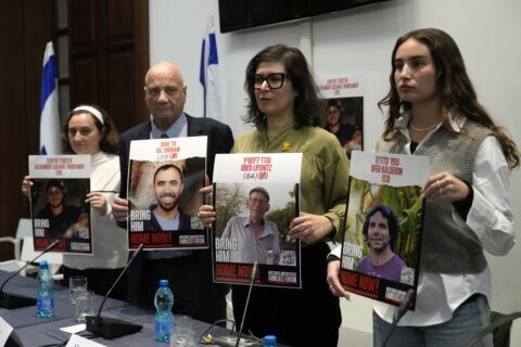 Hostages freed from Gaza meet with Pope Francis and press campaign to bring remaining captives home