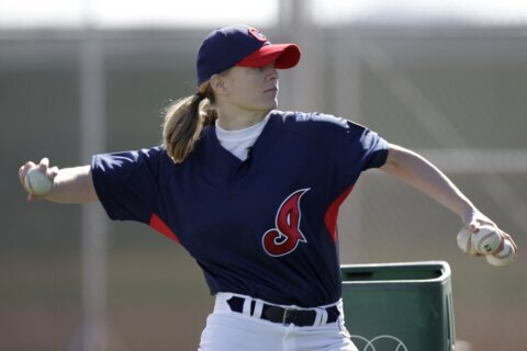 Women’s baseball players could soon have a league of their own again