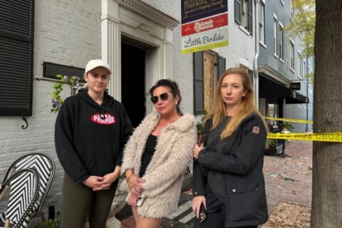 Fire forces 3 Alexandria businesses to close, including new romance bookstore