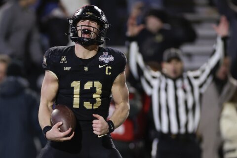 No. 24 Army wins AAC championship in first attempt as Daily runs for 4 TDs in 35-14 win over Tulane