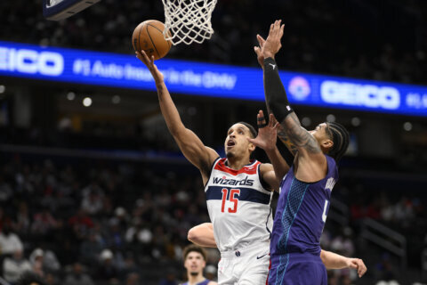 Jordan Poole, Malcolm Brogdon help Wizards snap 3-game skid with a 123-114 win over the Hornets