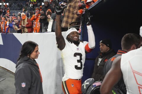 Fueled by boos, Browns receiver Jerry Jeudy turns in 235-yard performance in return to Denver