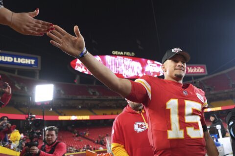 Chiefs QB Patrick Mahomes on having to play 3 times in an 11-day span: ‘It’s not a good feeling’