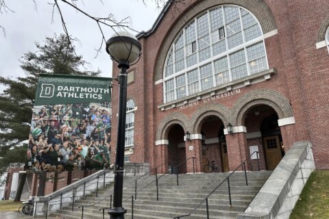 Dartmouth basketball players end their unionization attempt in anticipation of shifting NLRB