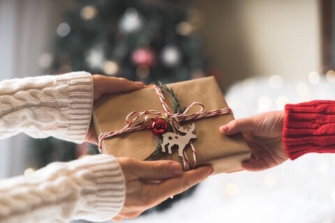 Late is better than never when it comes to presents, researchers say