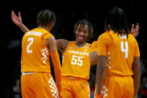 No. 19 Tennessee back in women’s AP Top 25 after year out of poll; UCLA, UConn remain 1-2